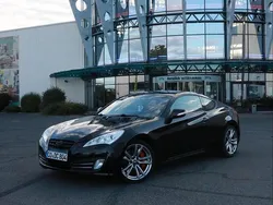 Schwarz Gebraucht 2011 Hyundai Genesis Coupé | 9.300 € (Fairer Preis)