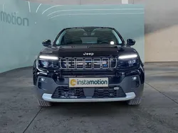 Schwarz Gebraucht 2023 Jeep Avenger EV SUV | 27.599 € (Fairer Preis)