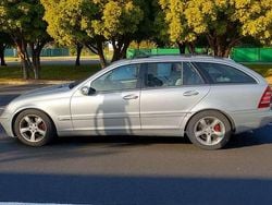 Grau Gebraucht 2003 Mercedes C180 Elegance Kombi | 2.500 € (Fairer Preis)