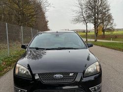 Schwarz Gebraucht 2008 Ford Focus ST Limousine | 3.599 € (Superpreis)