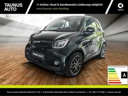 Racing green Gebraucht 2023 Smart ForTwo Electric Drive Prime Kleinwagen | 18.840 € (Teuer)
