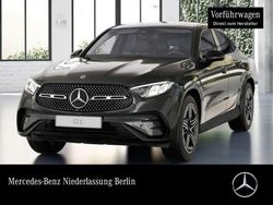 Grau Gebraucht 2025 Mercedes GLC200 AMG SUV | 61.400 € (Teuer)