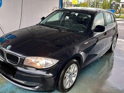 Schwarz Gebraucht 2010 BMW 116 Advantage Kleinwagen | 4.695 € (Fairer Preis)