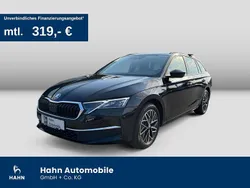 Schwarz Gebraucht 2024 Skoda Octavia Selection Kombi | 27.430 € (Guter Preis)