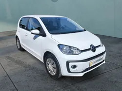 Weiß Gebraucht 2021 VW up! Kleinwagen | 11.250 € (Etwas zu teuer)