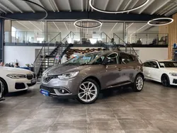 Grau Gebraucht 2018 Renault Scénic IV LIMITED Van / Kleinbus | 11.899 € (Guter Preis)