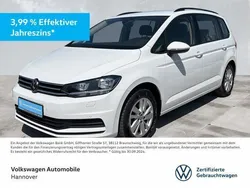 Pure white Gebraucht 2024 VW Touran Comfortline Van / Kleinbus | 29.890 € (Guter Preis)