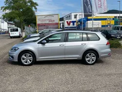Silber Gebraucht 2018 VW Golf VII Kombi | 13.290 € (Fairer Preis)