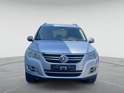 Silber Gebraucht 2009 VW Tiguan Trendline SUV | 6.900 € (Fairer Preis)