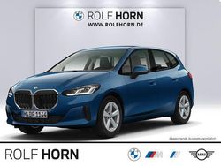 Blau Gebraucht 2024 BMW 218 Active Tourer Sport Line Van / Kleinbus | 27.720 € (Superpreis)