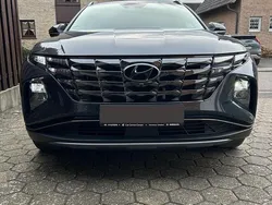 Grau Gebraucht 2021 Hyundai Tucson SUV | 25.500 € (Fairer Preis)