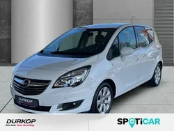 Weiß Gebraucht 2016 Opel Meriva Innovation Van / Kleinbus | 8.990 € (Teuer)