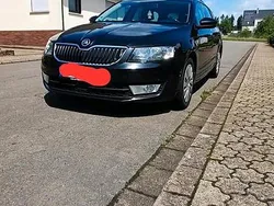 Schwarz Gebraucht 2017 Skoda Octavia Style Kombi | 10.200 € (Superpreis)