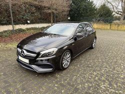 Schwarz Gebraucht 2017 Mercedes A45 AMG AMG Kleinwagen | 30.999 € (Fairer Preis)