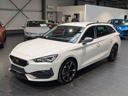 Weiß Gebraucht 2023 Cupra Leon Limousine | 25.900 € (Fairer Preis)