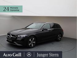 Obsidianschwarz metallic Gebraucht 2023 Mercedes C200 Avantgarde Kombi | 35.270 € (Fairer Preis)