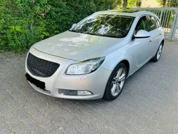 Schwarz Gebraucht 2010 Opel Insignia OPC Kombi | 3.900 € (Superpreis)