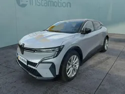Schwarz Gebraucht 2023 Renault Mégane Limousine | 32.299 € (Fairer Preis)