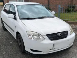 Weiß Gebraucht 2002 Toyota Corolla Kleinwagen | 1.250 € (Guter Preis)