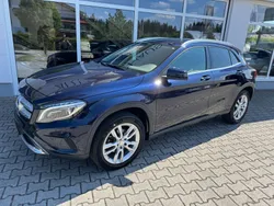 Blau Gebraucht 2017 Mercedes GLA200 SUV | 19.999 € (Fairer Preis)