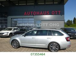 Silber Gebraucht 2020 Skoda Octavia Tour Kombi | 19.900 € (Fairer Preis)