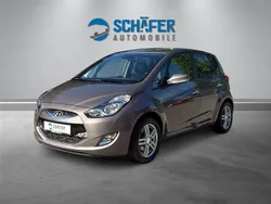 Braun Gebraucht 2015 Hyundai ix20 Style Van / Kleinbus | 11.450 € (Fairer Preis)