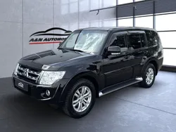 Schwarz Gebraucht 2011 Mitsubishi Pajero Intense SUV | 17.990 € (Fairer Preis)