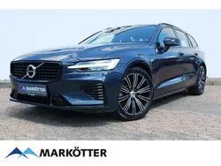 Denim blue / metallic Gebraucht 2022 Volvo V60 Plus Kombi | 29.990 € (Guter Preis)