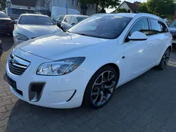 Weiß Gebraucht 2013 Opel Insignia OPC Kombi | 11.000 € (Fairer Preis)