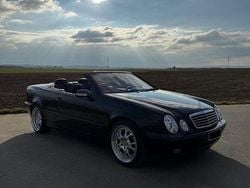 Schwarz Gebraucht 2000 Mercedes CLK320 Avantgarde Cabrio | 5.990 € (Superpreis)