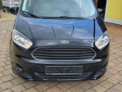 Grau Gebraucht 2014 Ford Tourneo Courier Ambiente Van / Kleinbus | 6.000 €