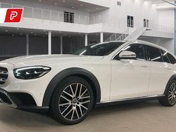 Weiß Gebraucht 2022 Mercedes E220 Limousine | 35.980 € (Etwas zu teuer)