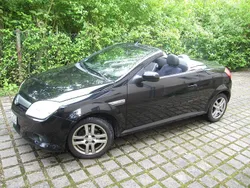 Schwarz Gebraucht 2005 Opel Tigra Cabrio | 800 € (Superpreis)
