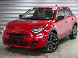 Rot uni () Neu 2025 Fiat 600 La Prima SUV | 27.190 € (Fairer Preis)