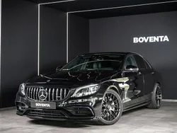 Schwarz Gebraucht 2018 Mercedes C63 AMG AMG Limousine | 52.850 € (Etwas zu teuer)