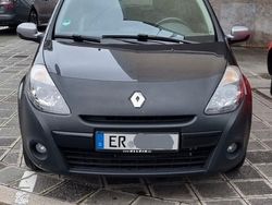 Schwarz Gebraucht 2010 Renault Clio II GT Limousine | 4.200 € (Fairer Preis)