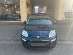 Blau Gebraucht 2017 Fiat Panda Easy Kleinwagen | 6.000 € (Fairer Preis)