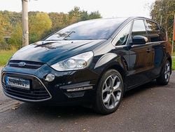 Schwarz Gebraucht 2010 Ford S-MAX Titanium Van / Kleinbus | 4.600 € (Guter Preis)