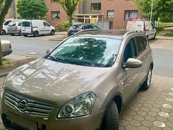 Gold Gebraucht 2008 Nissan Qashqai +2 SUV | 10.500 €
