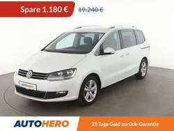 Weiß Gebraucht 2015 VW Sharan Comfortline Van / Kleinbus | 18.060 € (Fairer Preis)