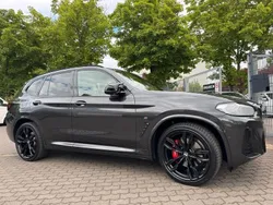 Grau Gebraucht 2022 BMW X3 Performance SUV | 49.900 € (Fairer Preis)
