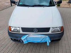 Weiß Gebraucht 2002 VW Caddy Van / Kleinbus | 2.150 € (Teuer)