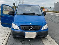Blau Gebraucht 2006 Mercedes Vito Van / Kleinbus | 3.499 €