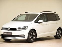 Weiß Gebraucht 2024 VW Touran Comfortline Van / Kleinbus | 31.360 € (Fairer Preis)