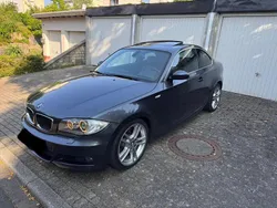 Grau Gebraucht 2008 BMW 123 Coupé Coupé | 8.900 €
