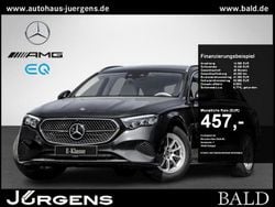 Grau graphitgrau Gebraucht 2024 Mercedes E200 Avantgarde Kombi | 43.580 € (Guter Preis)