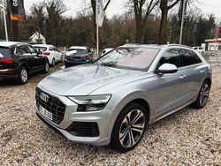 Silber Gebraucht 2019 Audi Q8 Sport SUV | 52.999 € (Superpreis)