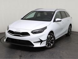 Weiß Neu 2025 Kia Ceed Sportswagon Kombi | 25.540 € (Guter Preis)