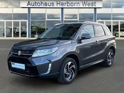 Titan grey perl. met. Gebraucht 2025 Suzuki Vitara GLX SUV | 22.950 € (Fairer Preis)
