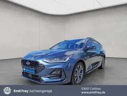 Chrome blue metallic Gebraucht 2024 Ford Focus ST-Line X Kombi | 25.940 € (Guter Preis)